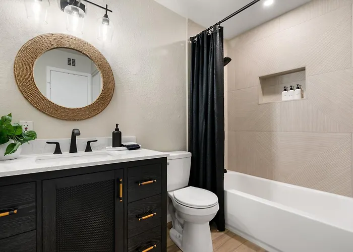 Stylish Retreat With Private Pool Prime Location Scottsdale